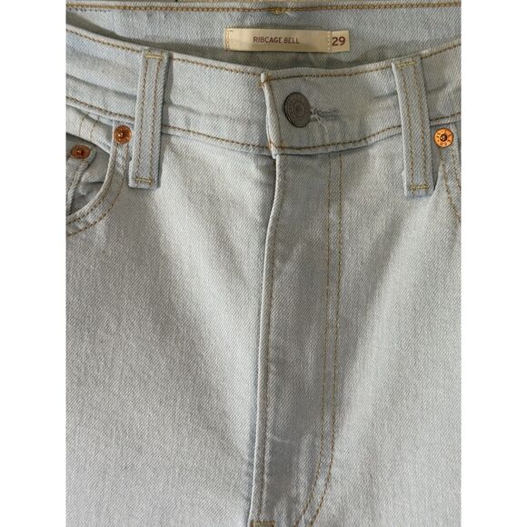 Levi’s Ribcage Bell High Rise Flare Jeans Light Wash Size 29 NWT Retro 70s inspo - Picture 7 of 13